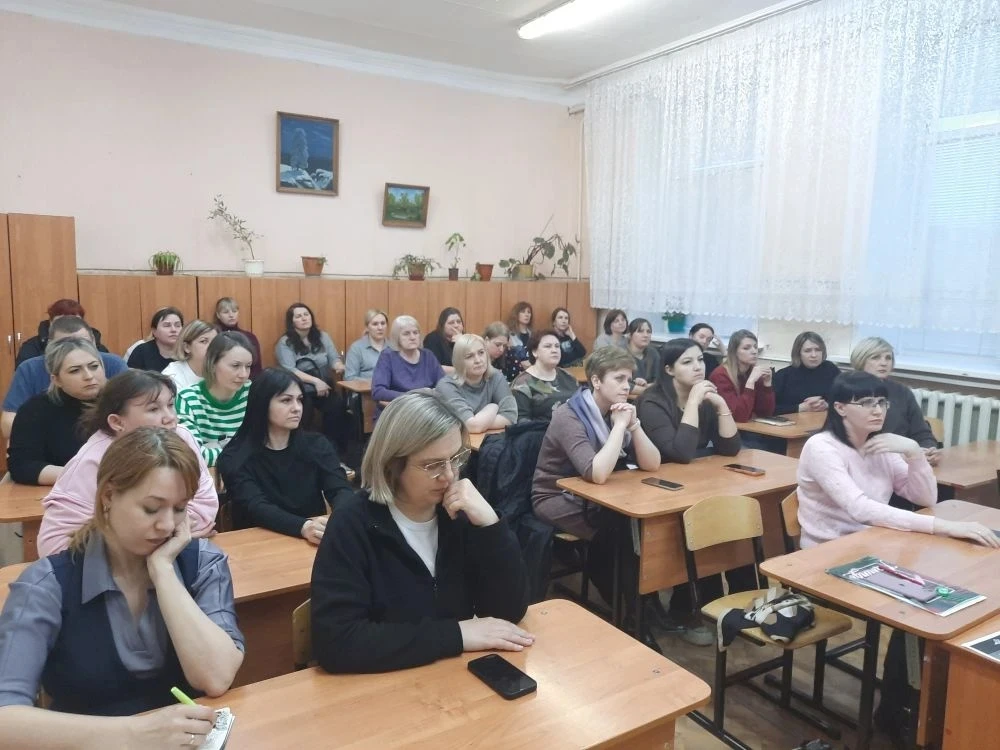 Как противостоять вовлечению подростков в террористическую и экстремистскую деятельност...