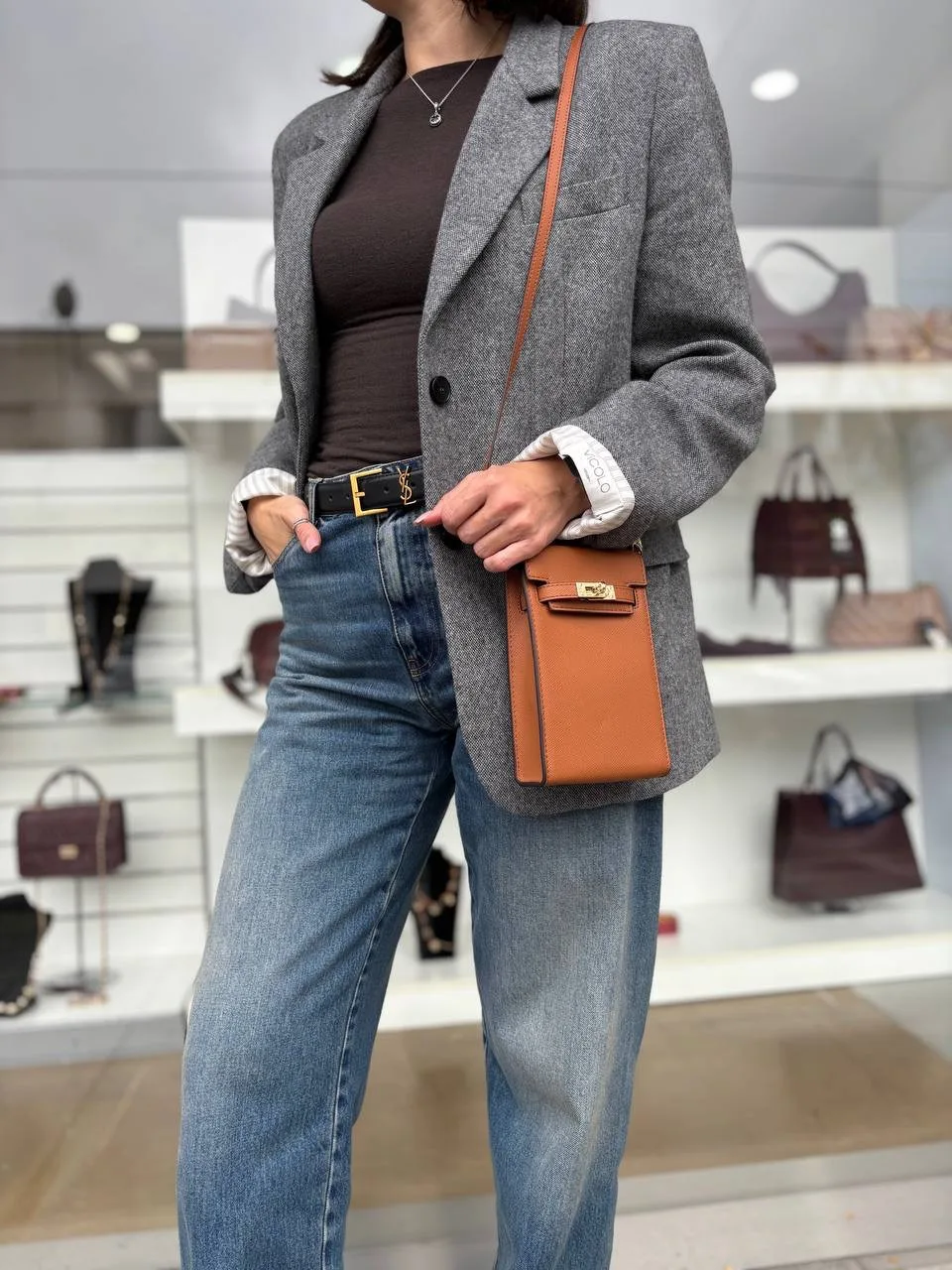 Дополняем образы модными сумочками итальянской фабрики LEATHER COUNTRY👜

✅5700 RUB
✅Размер: 12х19х4