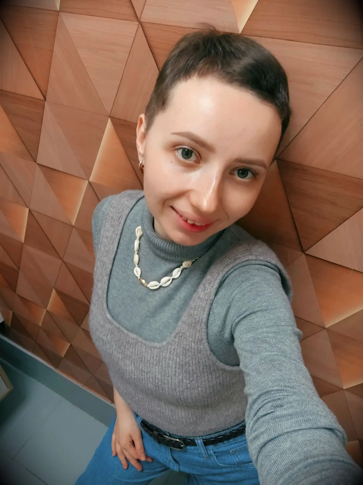 А ВОЛОСЫ ГДЕ?  😃😱🙊