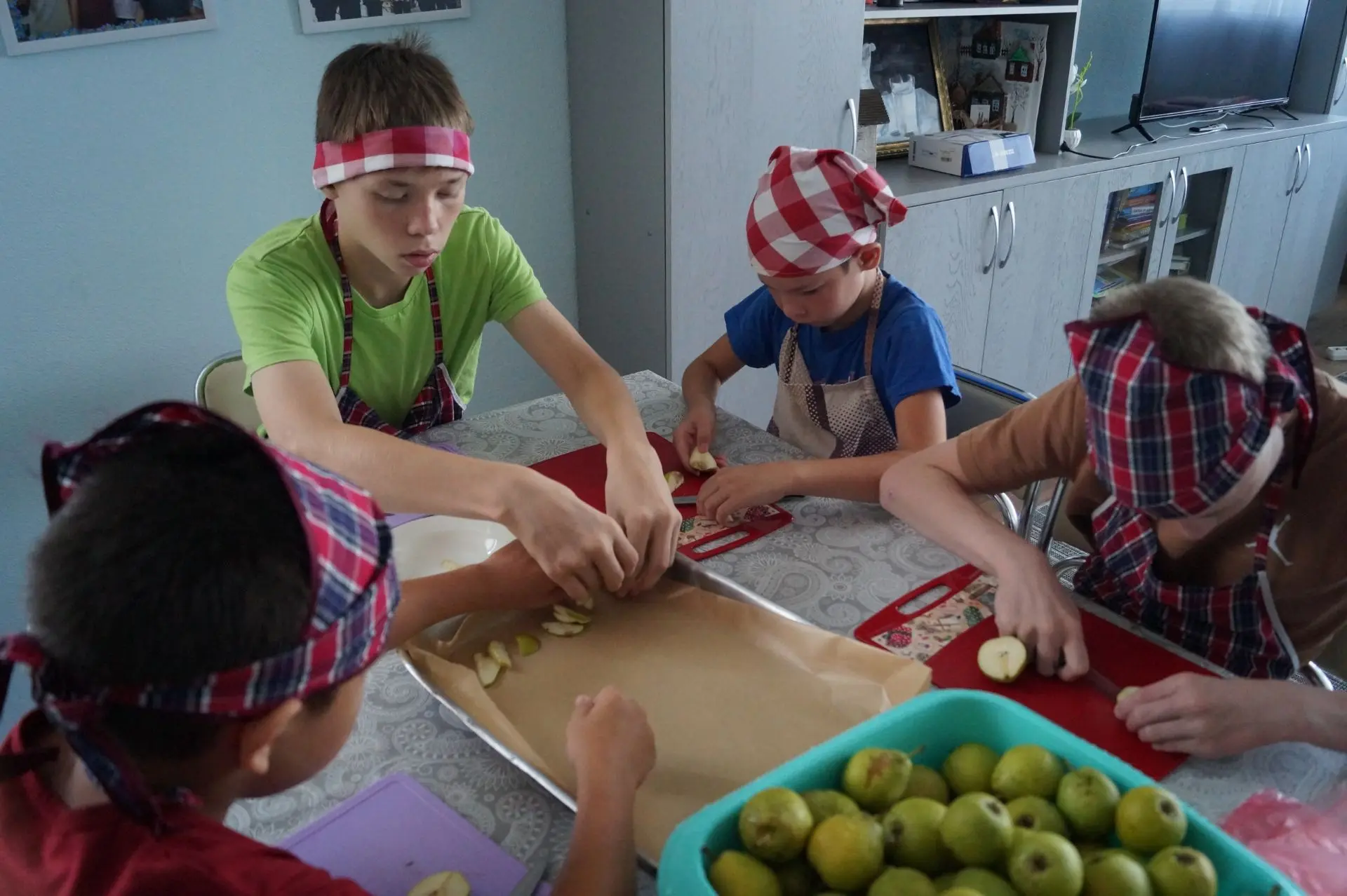 🍐 Лето — время спасать урожай!