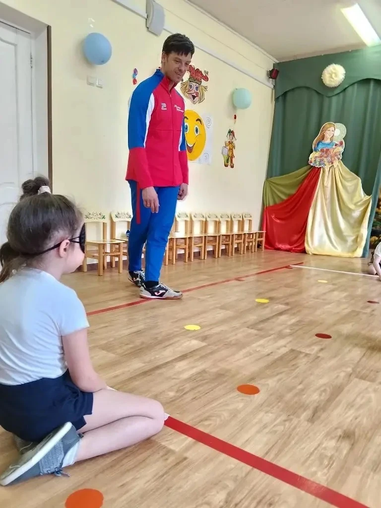 В группе 1 "Рябинка" "ГОРОДОК2" прошло знакомство с новой спортивной командной игрой  "Голбол" для д