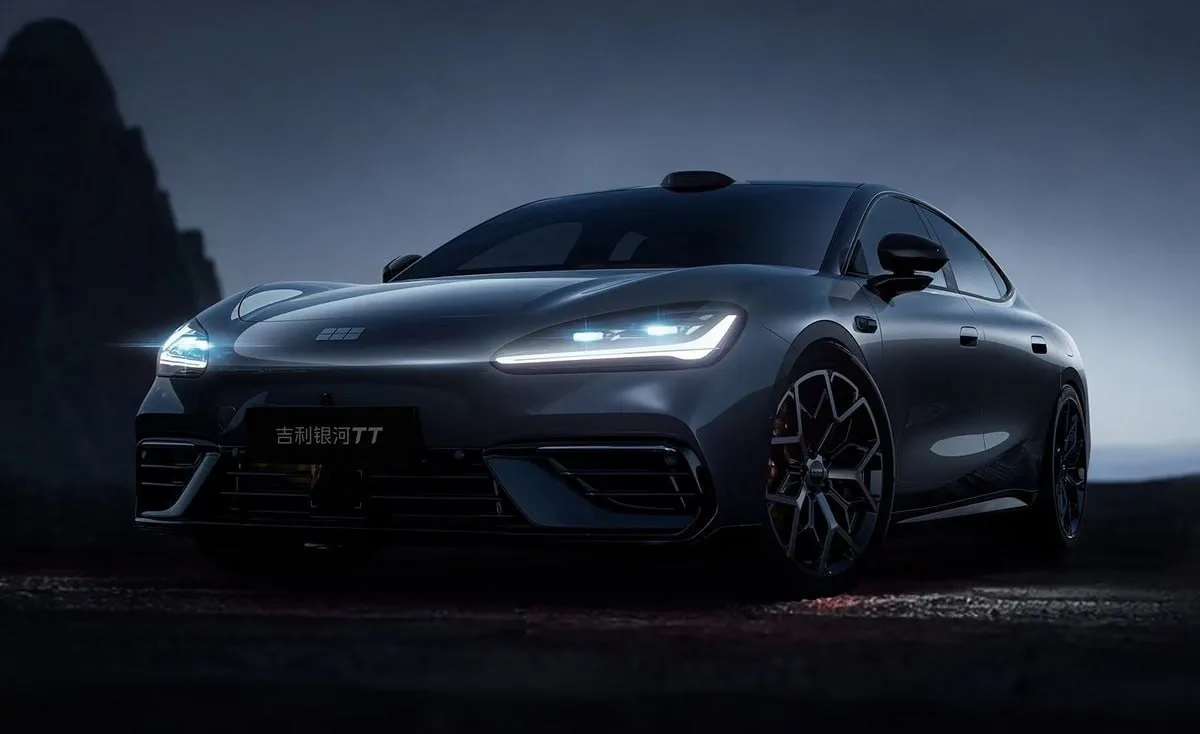 Geely впервые показала фото нового седана Galaxy TT

Новинка получила агрессивный дизайн, лидар для 