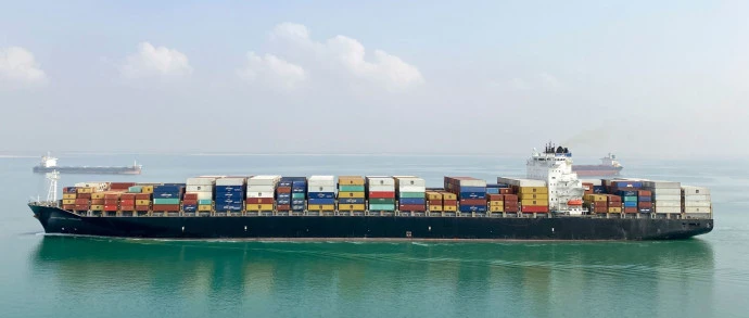Maersk планирует пересмотреть один из ключевых принципов своей стратегии последних лет ...