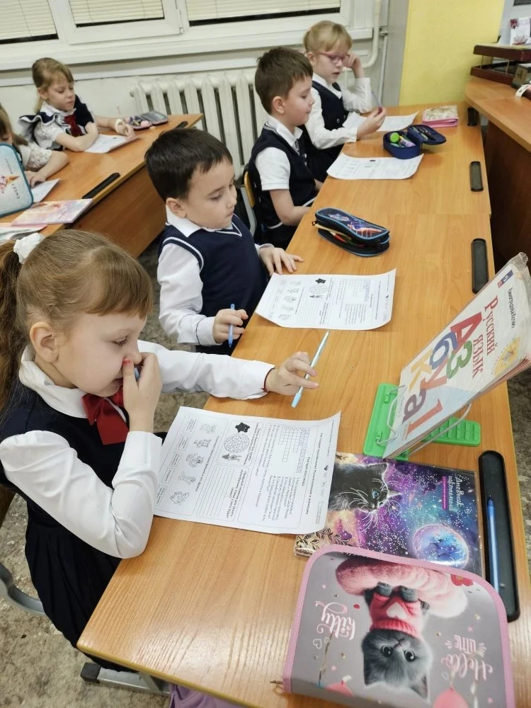 12 января в нашей школе прошли занятия из цикла «Разговоры о важном» на тему «Как создают мультфильм