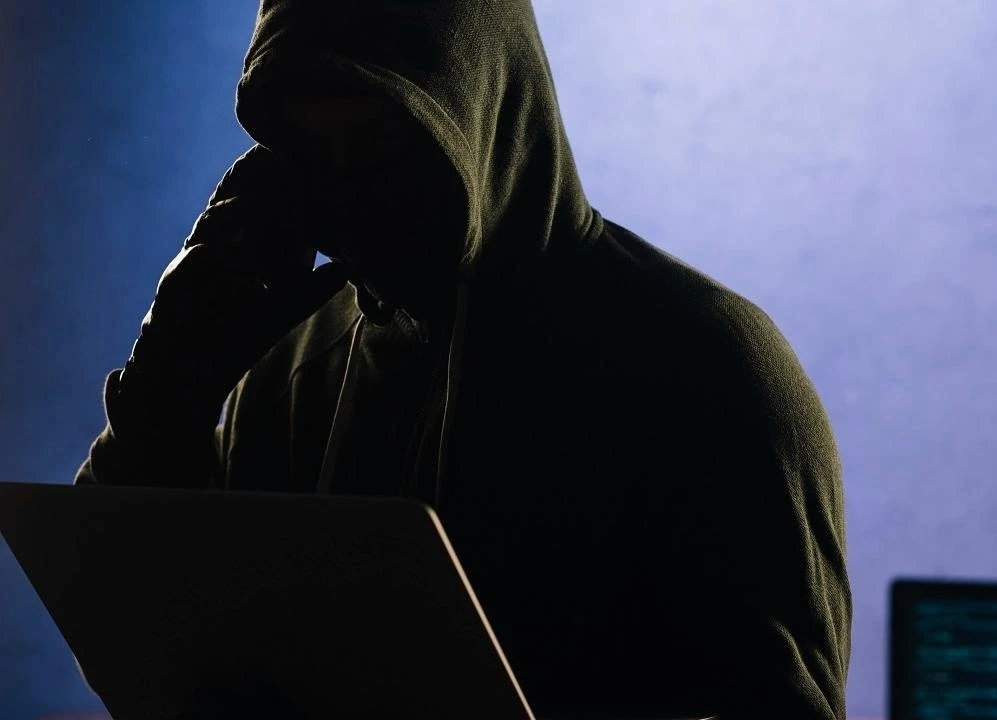 Мошенники выманивают деньги у новосибирцев «на нужды класса» перед 1 сентября