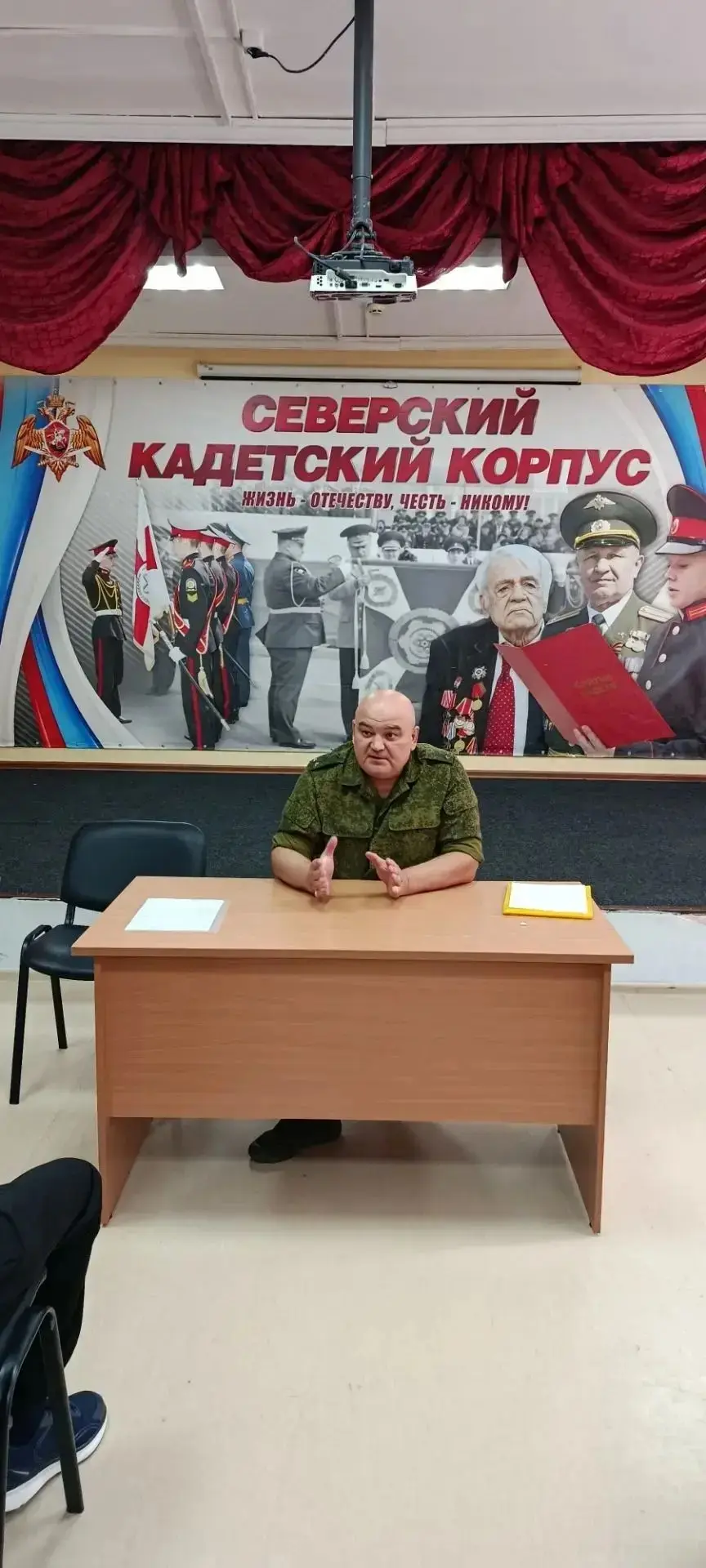 Первый выход на плац — всегда волнительный момент. Для новобранцев это не просто заняти...