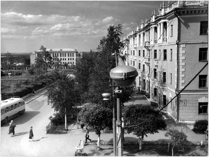 19 мая 1955 года на карте юного  Кирово-Чепецка появилась новая улица. В этот день, 71 ...