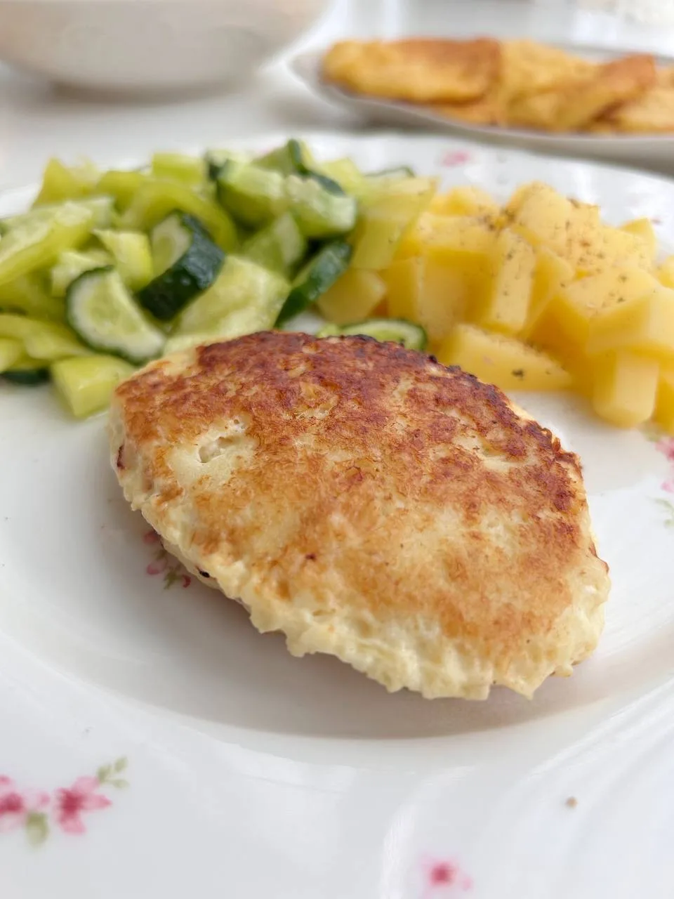 Рыбные котлеты из минтая  Очень вкусные. Сочные. Не сухие  Готовлю очень редко, но съедаем с огромны