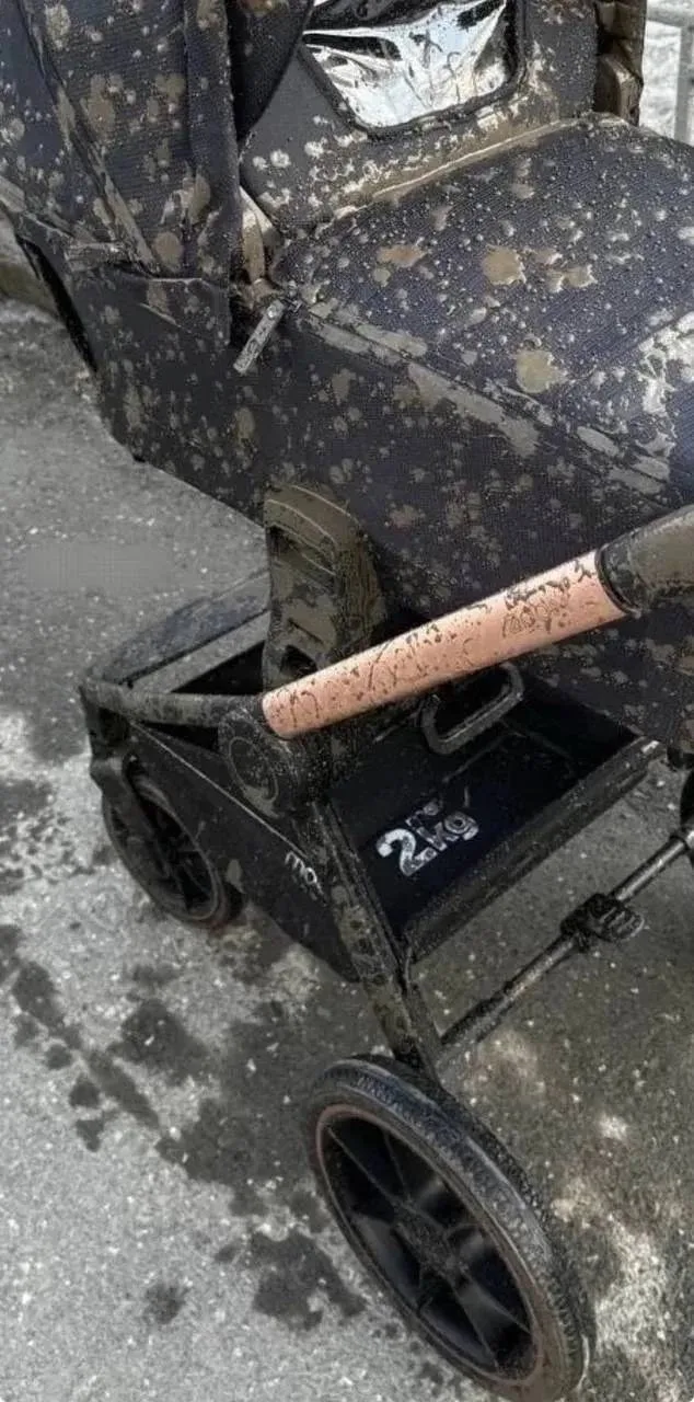 🤬Водители вообще не уважают пешеходов 🤷🏻‍♀️🤦‍♀️ А если б вашу жену с ребенком так о...