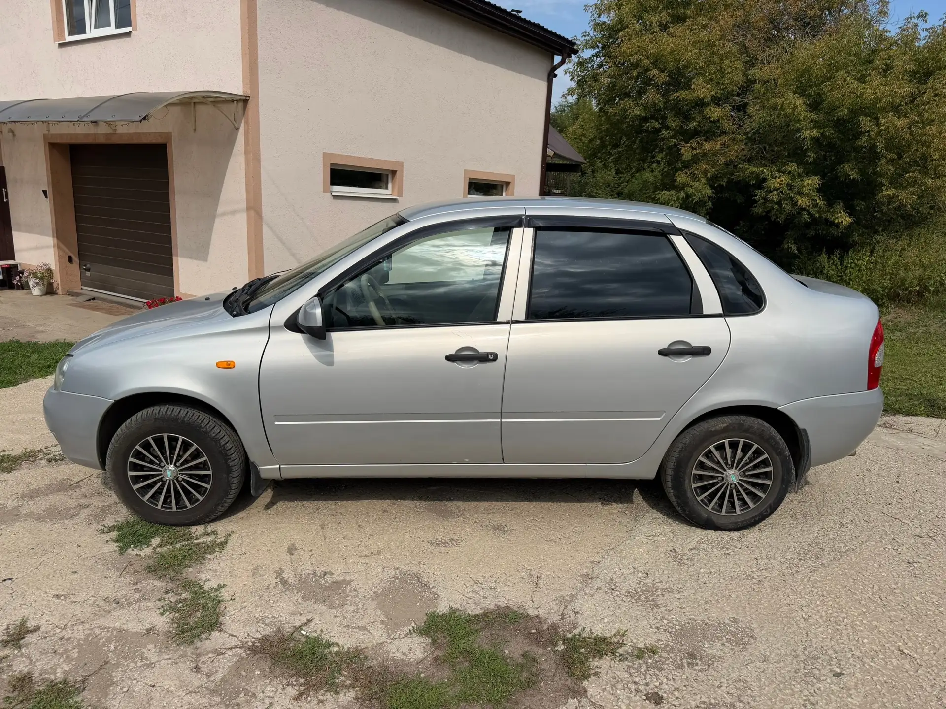 ✅ ЛАДА КАЛИНА седан, 2008 года выпуска, цвет «Рислинг» пробег 250.000 км, высокий дорож...