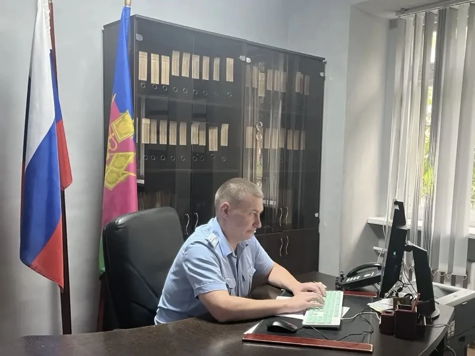 В Мостовском районе судебные приставы урегулировали соседский спор из-за колодца
