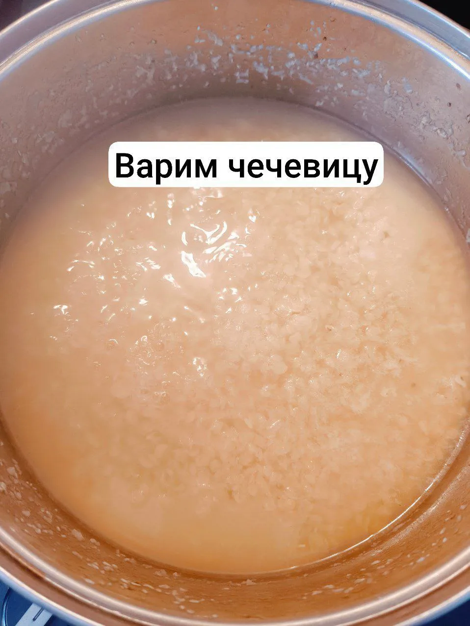 Несу вам бюджетный, быстрый суп всего из 3-х ингредиентов. 

Чечевичный суп с баклажанами
🔸 Чечевиц