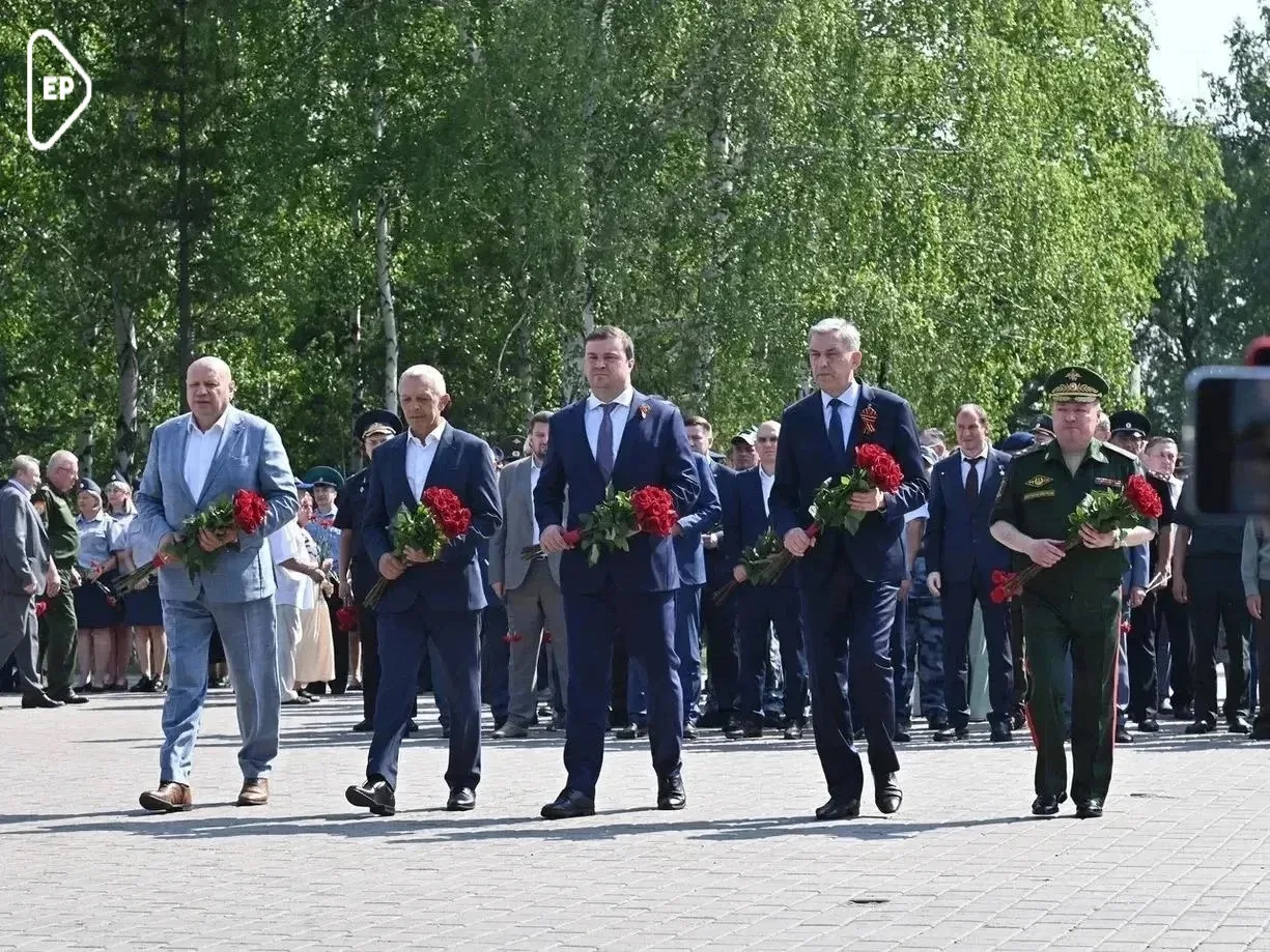 Сегодня, в памятную дату начала Великой Отечественной войны, активисты Единой России вместе с первым