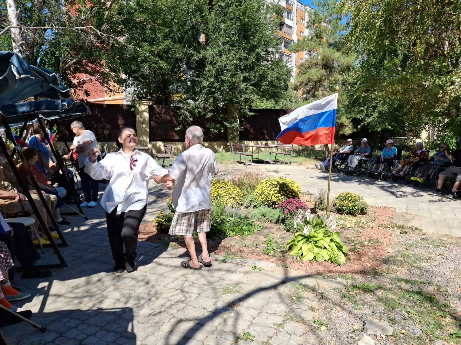 22 августа наша великая страна празднует День Государственного флага Российской Федерац...