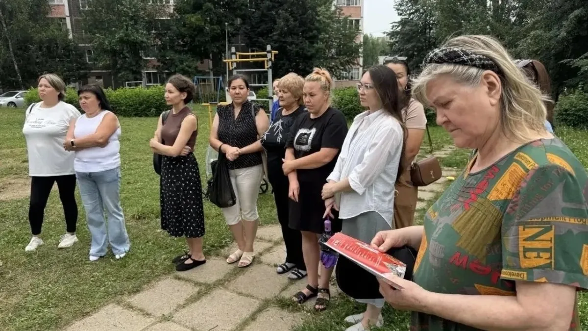Жители дома №39 на улице Воинов-Интернационалистов в Новочебоксарске решили обновить свой двор. На в