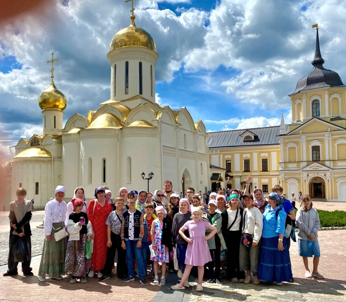 При поддержке «НОВАТЭК-Челябинск» состоялась поездка в Москву семейной театральной маст...