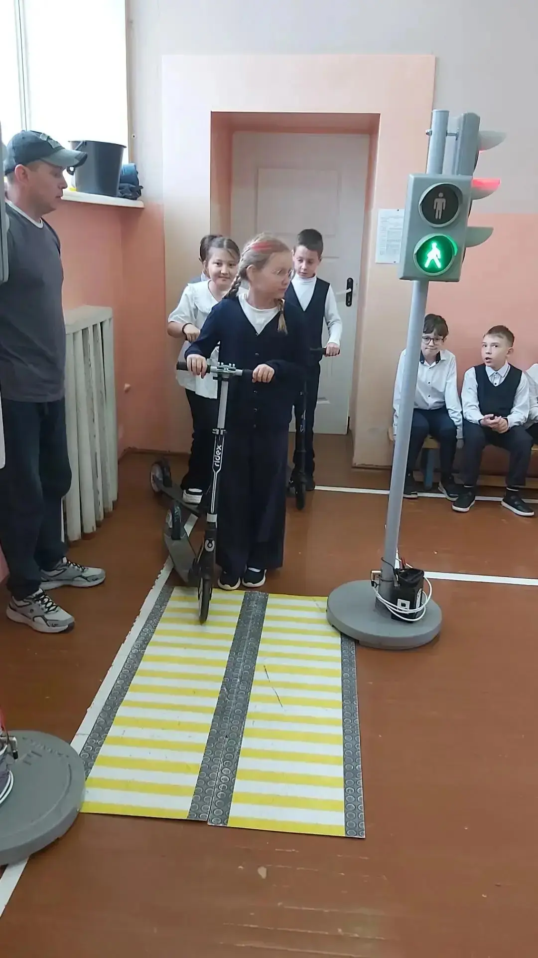 🚦 Безопасность начинается с практики!