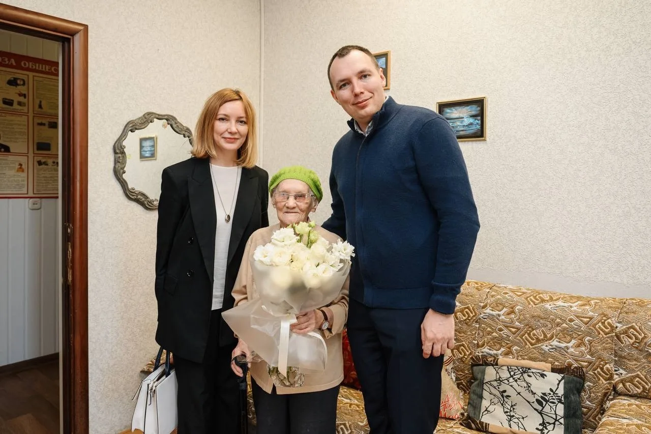 🕊️В гостях у Елизаветы Ивановны Моисеевой — женщины, чья юность оборвалась в один миг:...