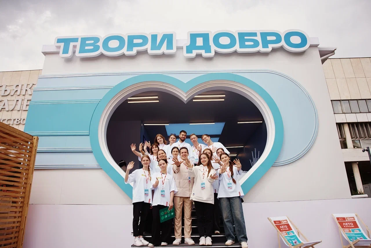 🫂 Помощь и любовь рядом

Семьи бывают разными, а всех их поддерживает национальный проект «Семья». 