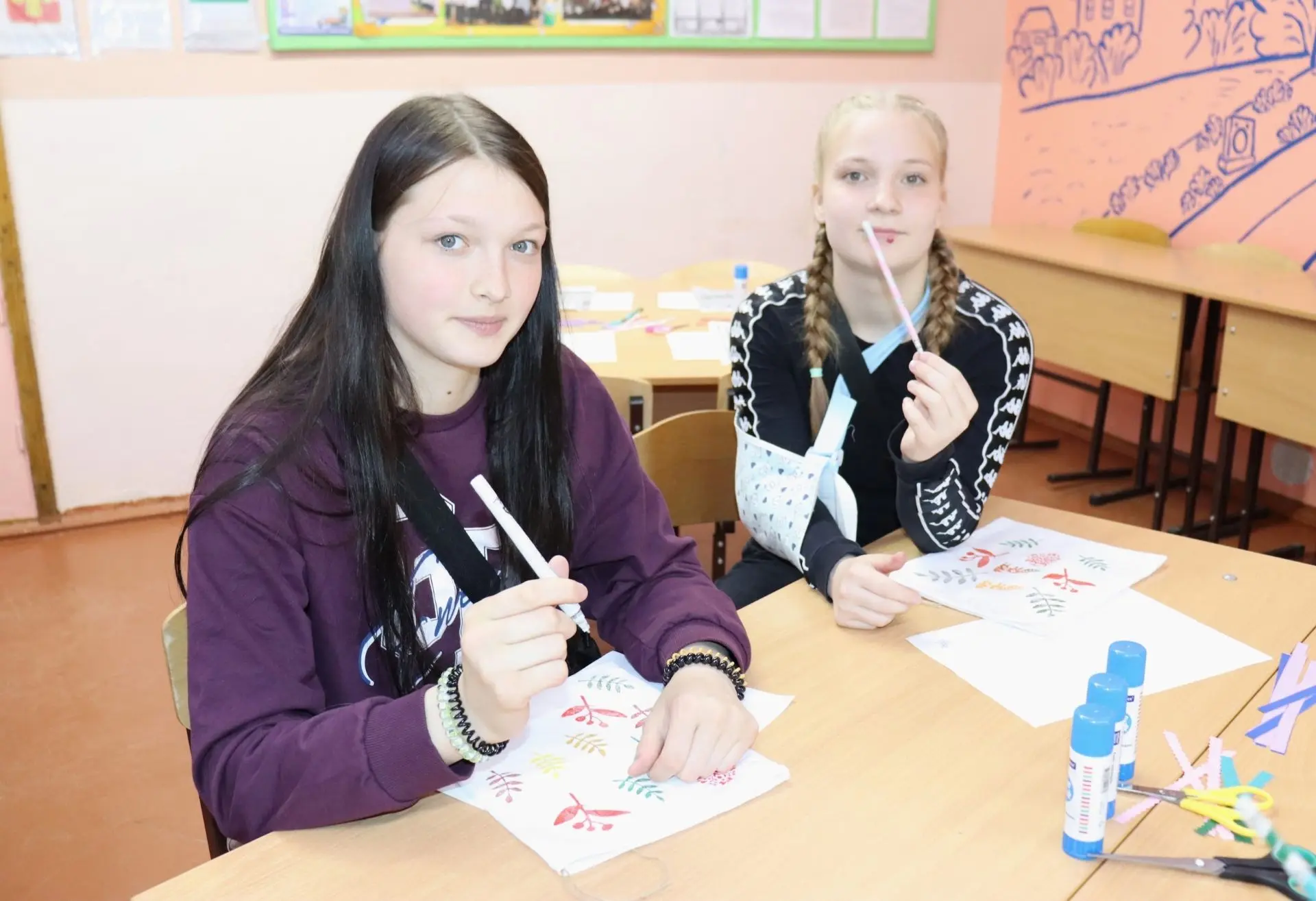 Учащиеся 3 "В", 5 "А", 7 "А" и 8 "Г" классов приняли участие в муниципальном семейном ф...