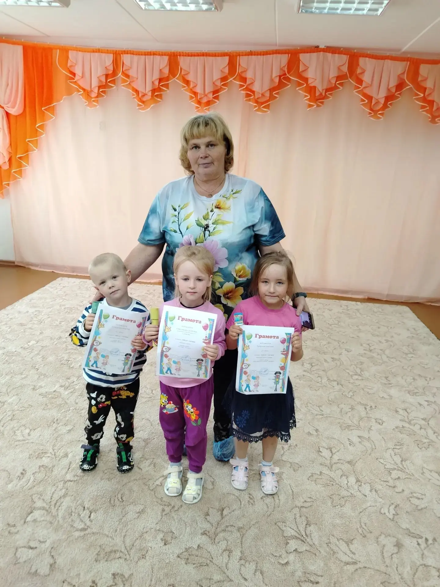 🔔 25 августа, Лариса Александровна Виноградова, руководитель школьного отряда "Светофо...