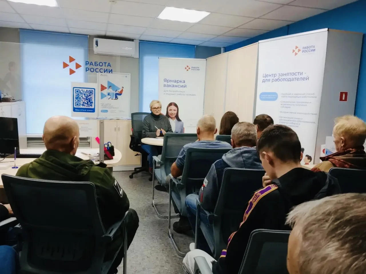 🔶В Сольцах и Чудове прошли ярмарки вакансий с участием ТК «Новгородская»