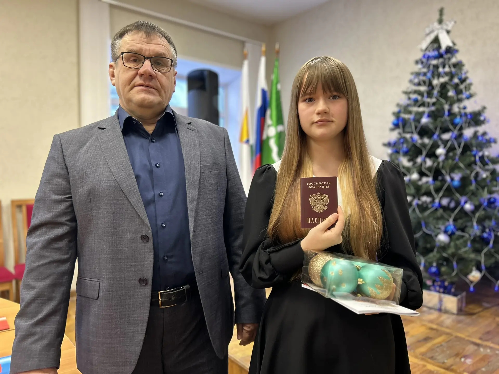 Сегодня в администрации Шабалинского района состоялось знаменательное мероприятие — торжественное вр