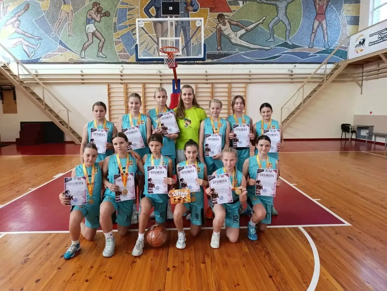 🏀 Большой успех наших спортсменок!