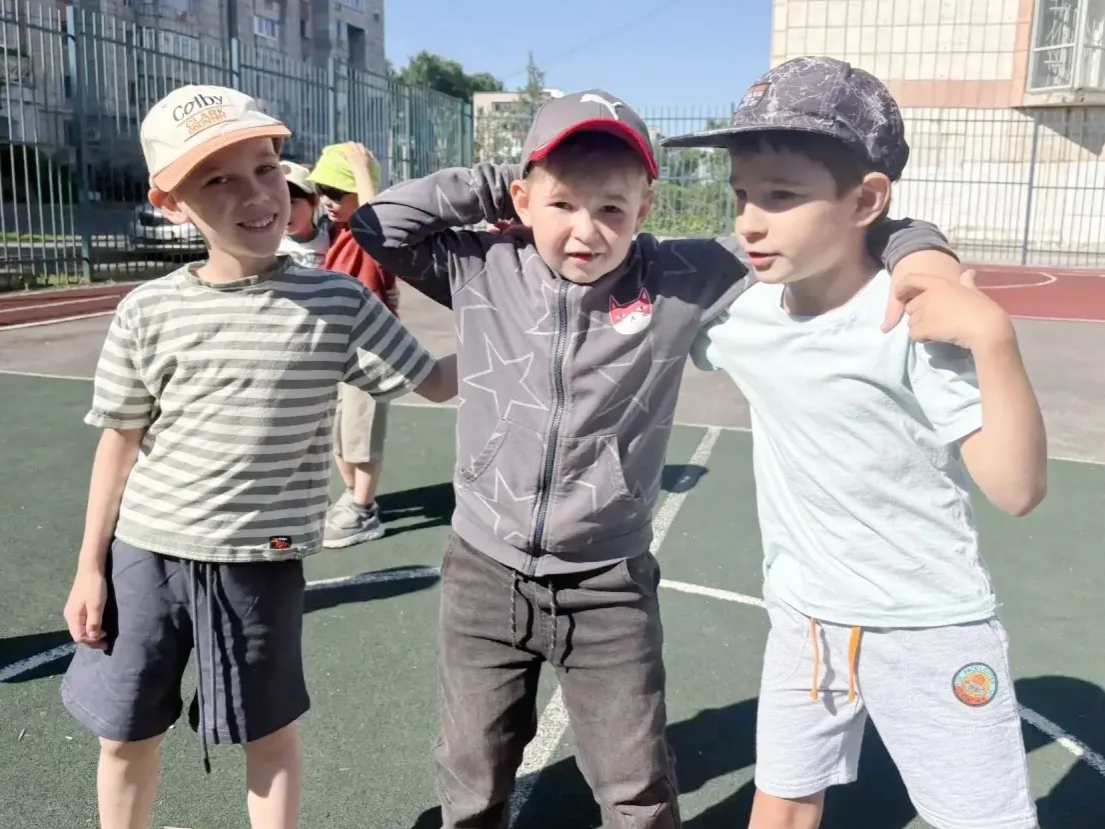 ☀️ «Летний марафон»: море веселья и ярких эмоций для будущих школьников! 

Недавно, 17 июня,  в наше