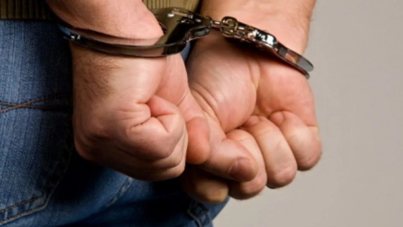 🔷В Брянске раскрыли убийство 26-летней давности

Спустя 26 лет перед судом предстанет 56-летний жит