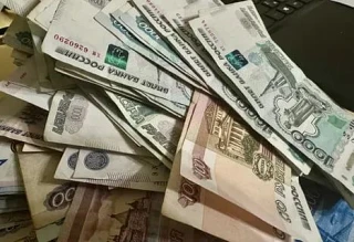 😡В Астрахани участник СВО стал жертвой мошенников, потеряв более полутора миллионов рублей.

Следст