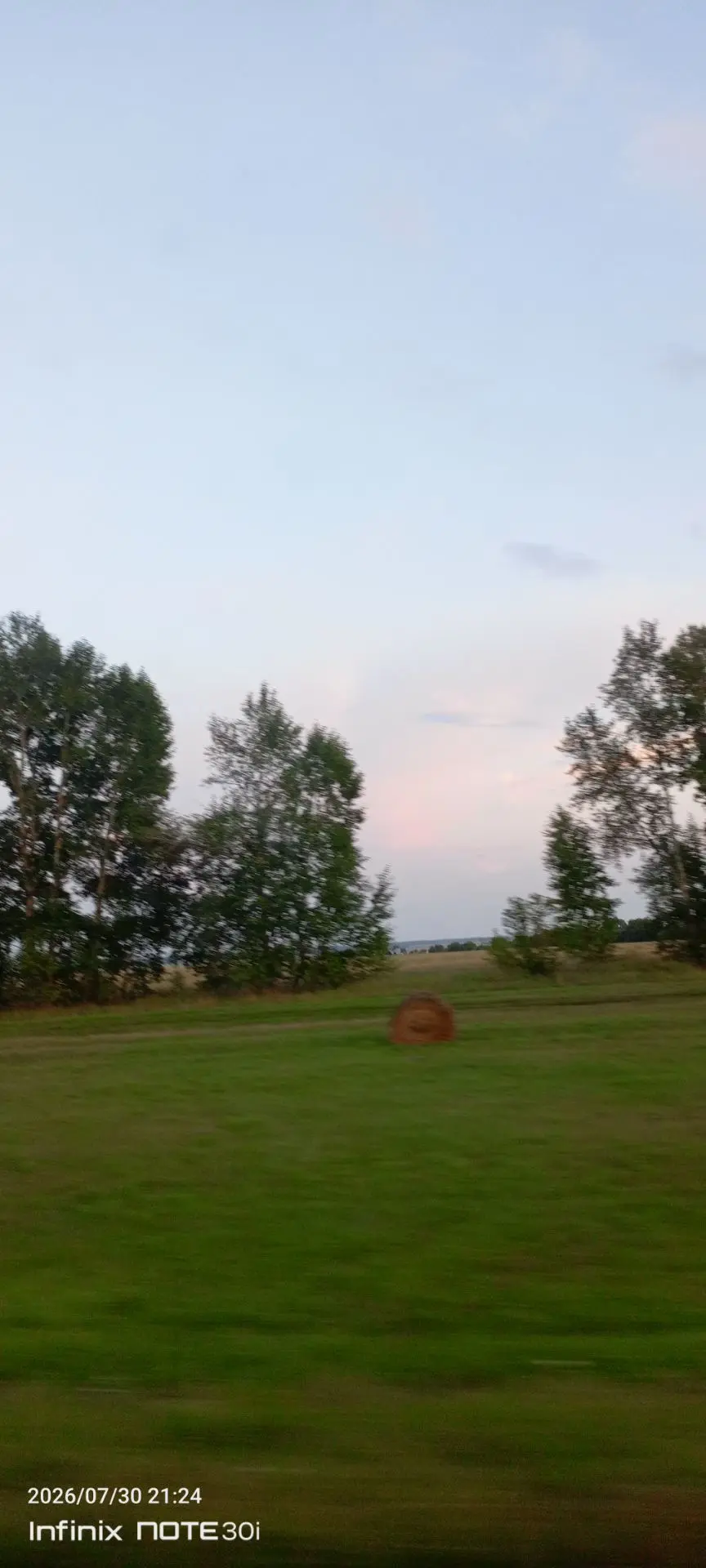 Доброе утро! Вот и пятница, а значит, впереди выходные. Желаем отличного дня!☀️☀️☀️