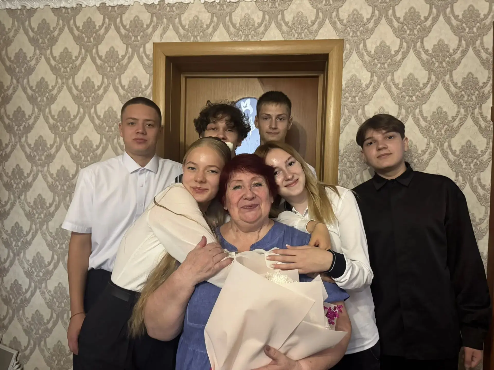 🎉 В День знаний выпускники кукольного театра «Арлекин» Тяжинского центра дополнительно...