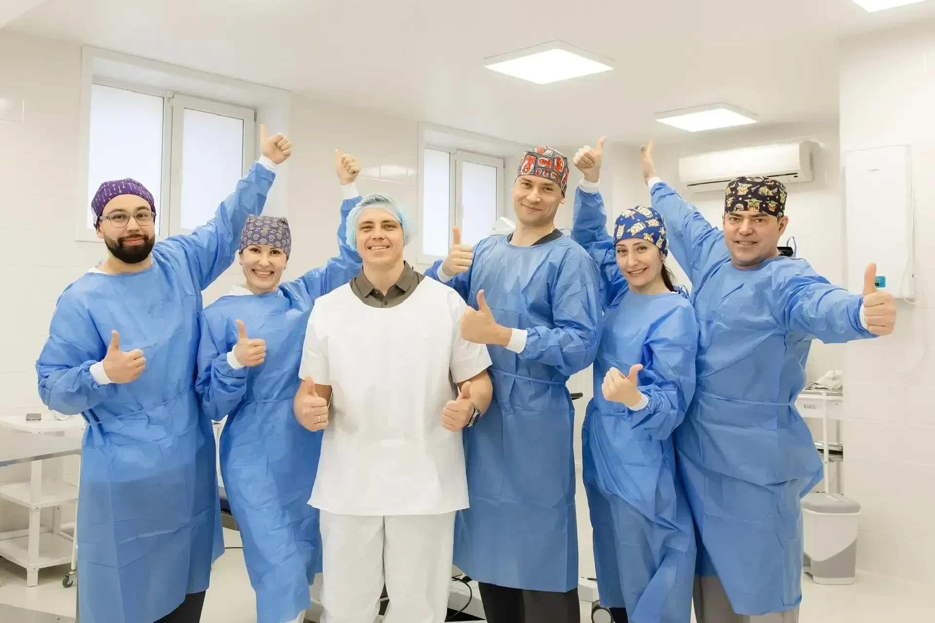 ✨К предстоящему Дню медицинского работника делимся историей клиники «Взгляд» и её развития при подде