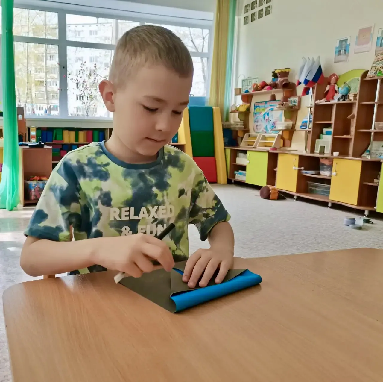 Здравствуйте, уважаемые родители и гости! 🐬