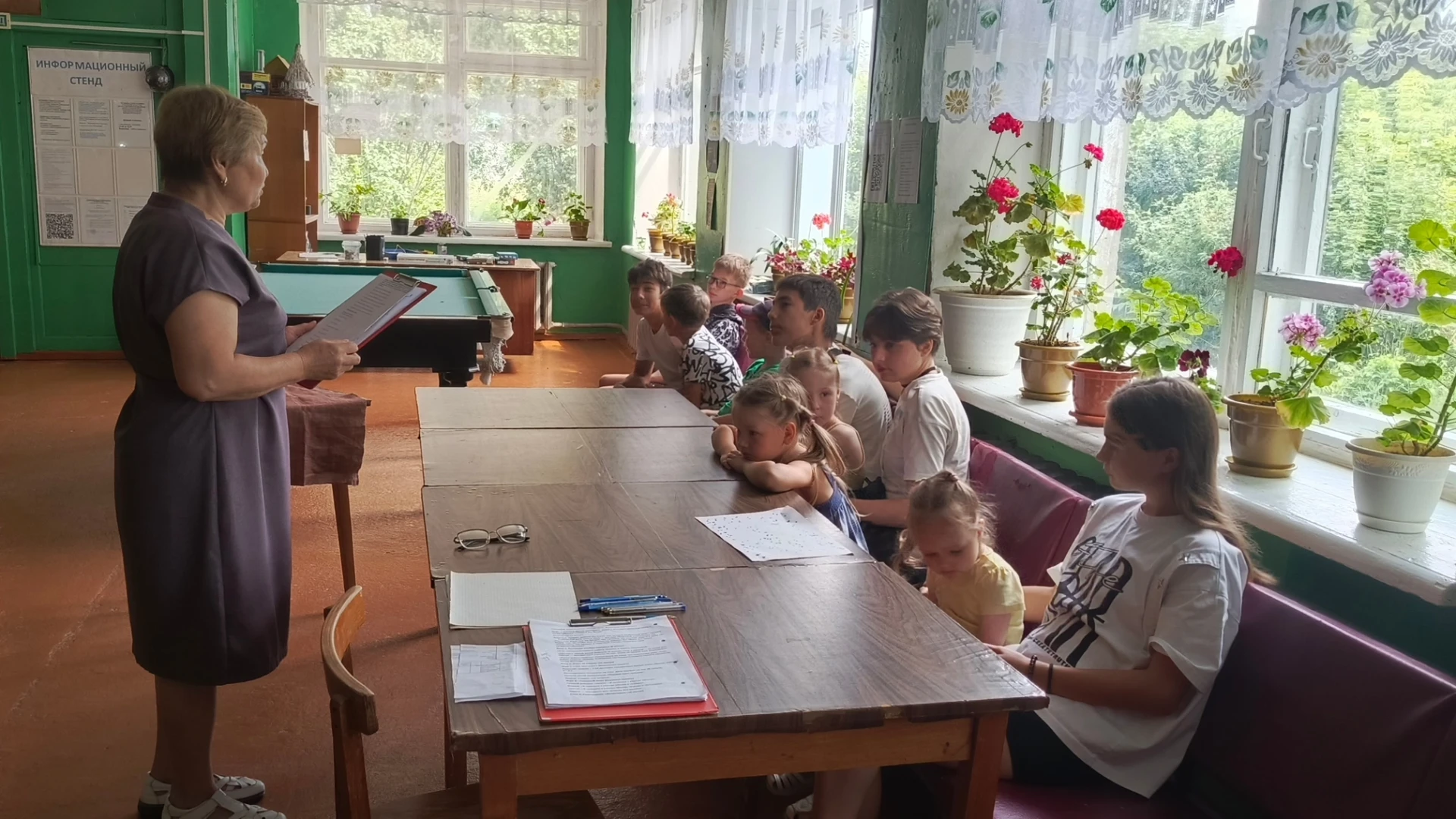 Сегодня, в честь Всемирного дня мозга, мы провели мероприятие «Супер мозг: включаем извилины!». 
Был