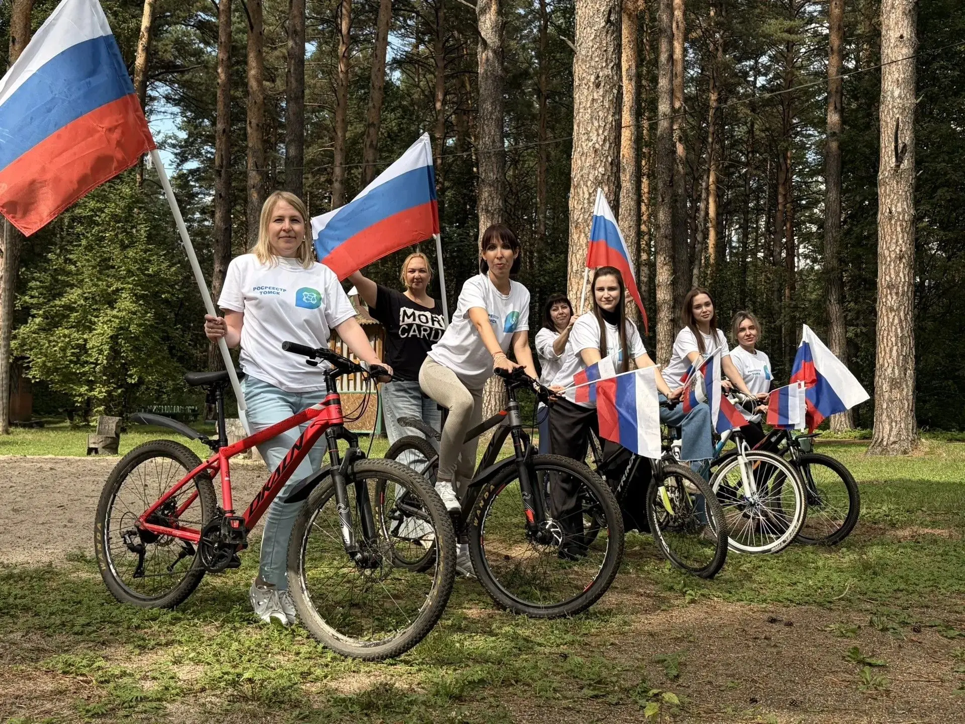 22 августа наша страна отмечает один из главных государственных праздников — День Госуд...