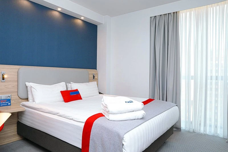 🇦🇲 Армения из Екатеринбурга  📍Holiday Inn Express Yerevan 3*  Отель в центре Еревана. В шаговой дост