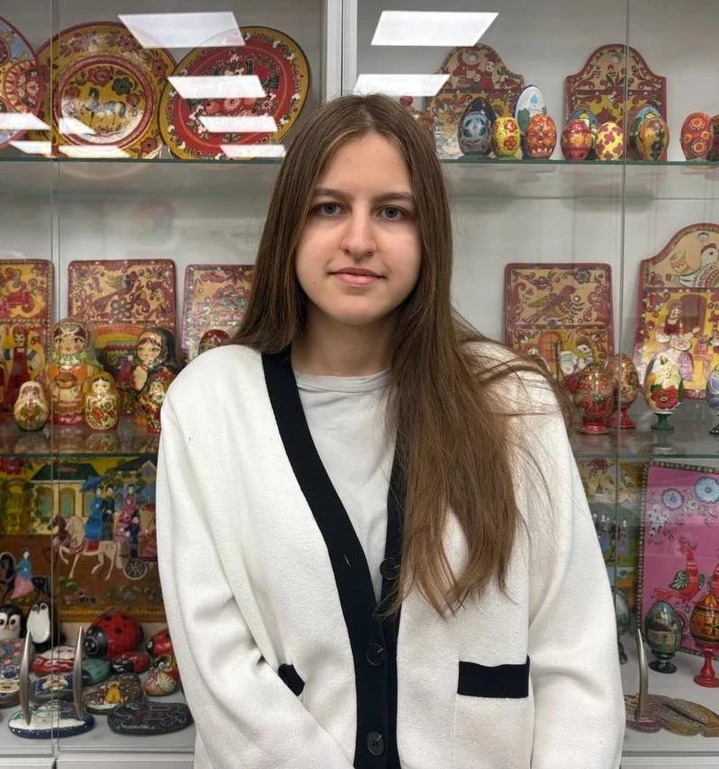 С гордостью сообщаем, что стали известны первые результаты Единого государственного экзамена. 
Среди