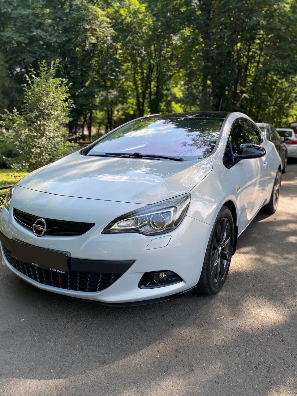 Продам Opel Astra GTC Sport 2012, б/у, 263 000 км, 1 099 000 ₽