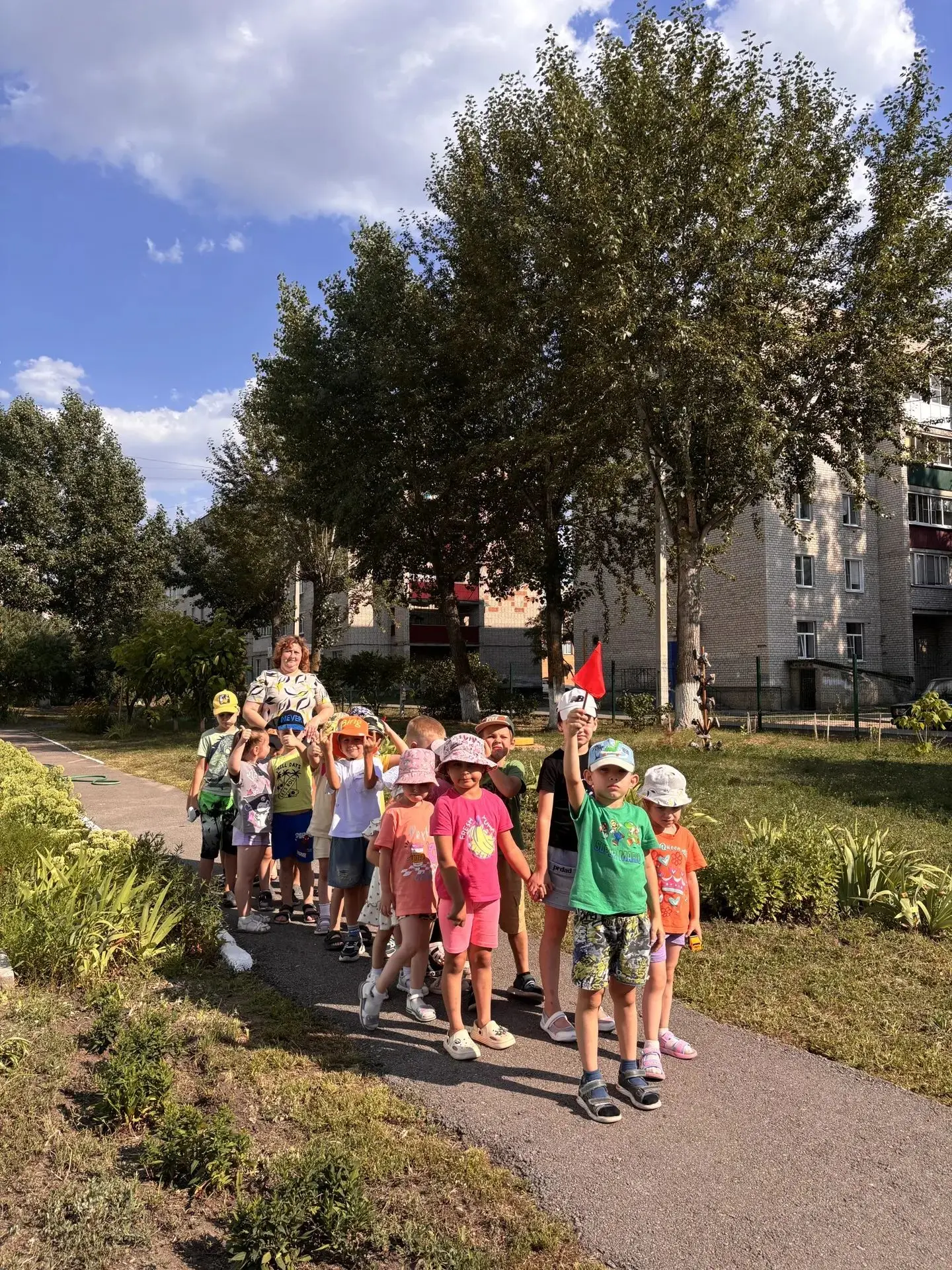 🎬Сегодня, наши воспитанники старшего дошкольного возраста, посетили ДК "Современник", в этот раз де