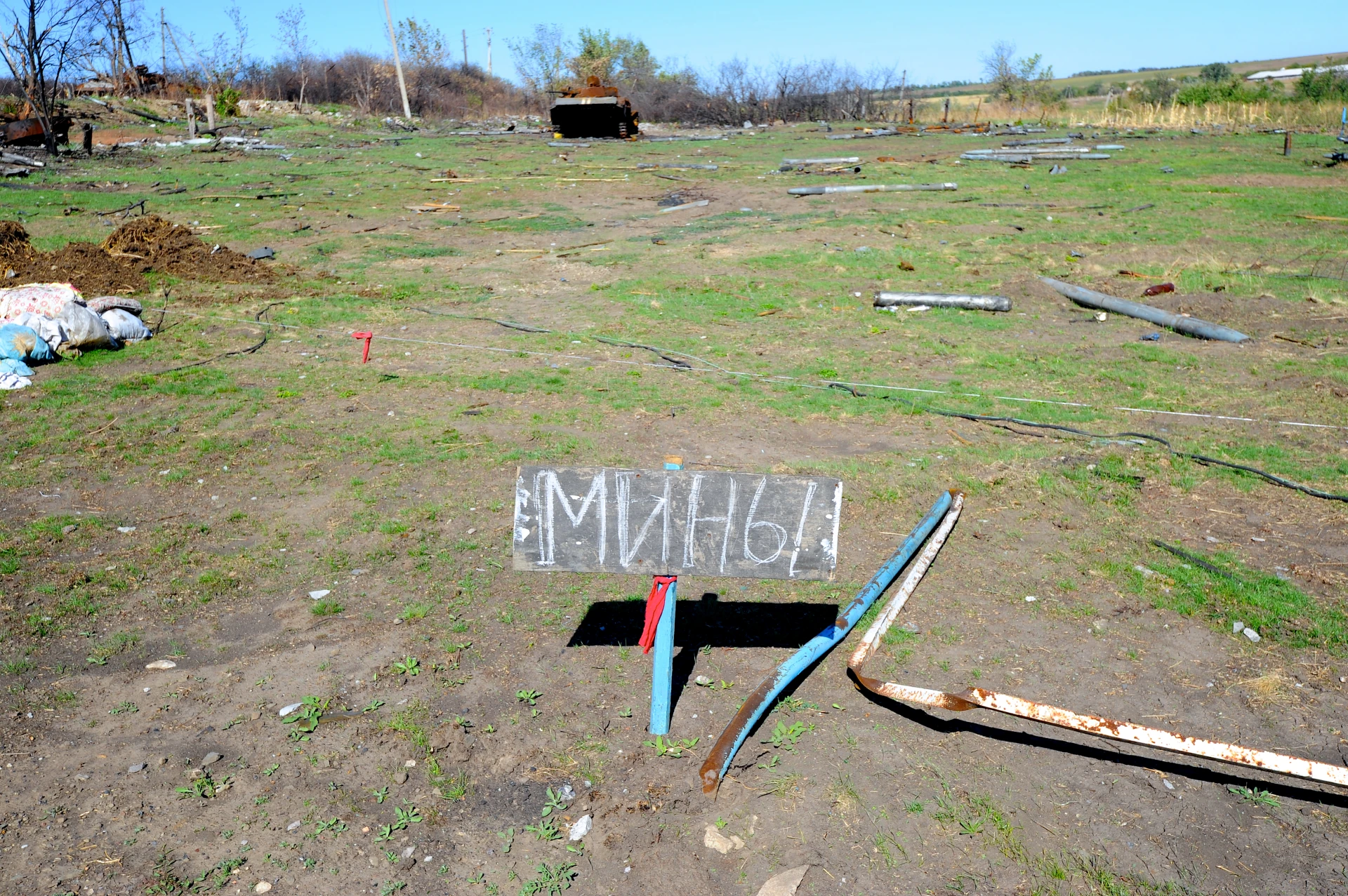 В ЛНР в прошедшие сутки нашли 79 взрывоопасных предметов, сообщили в МЧС республики