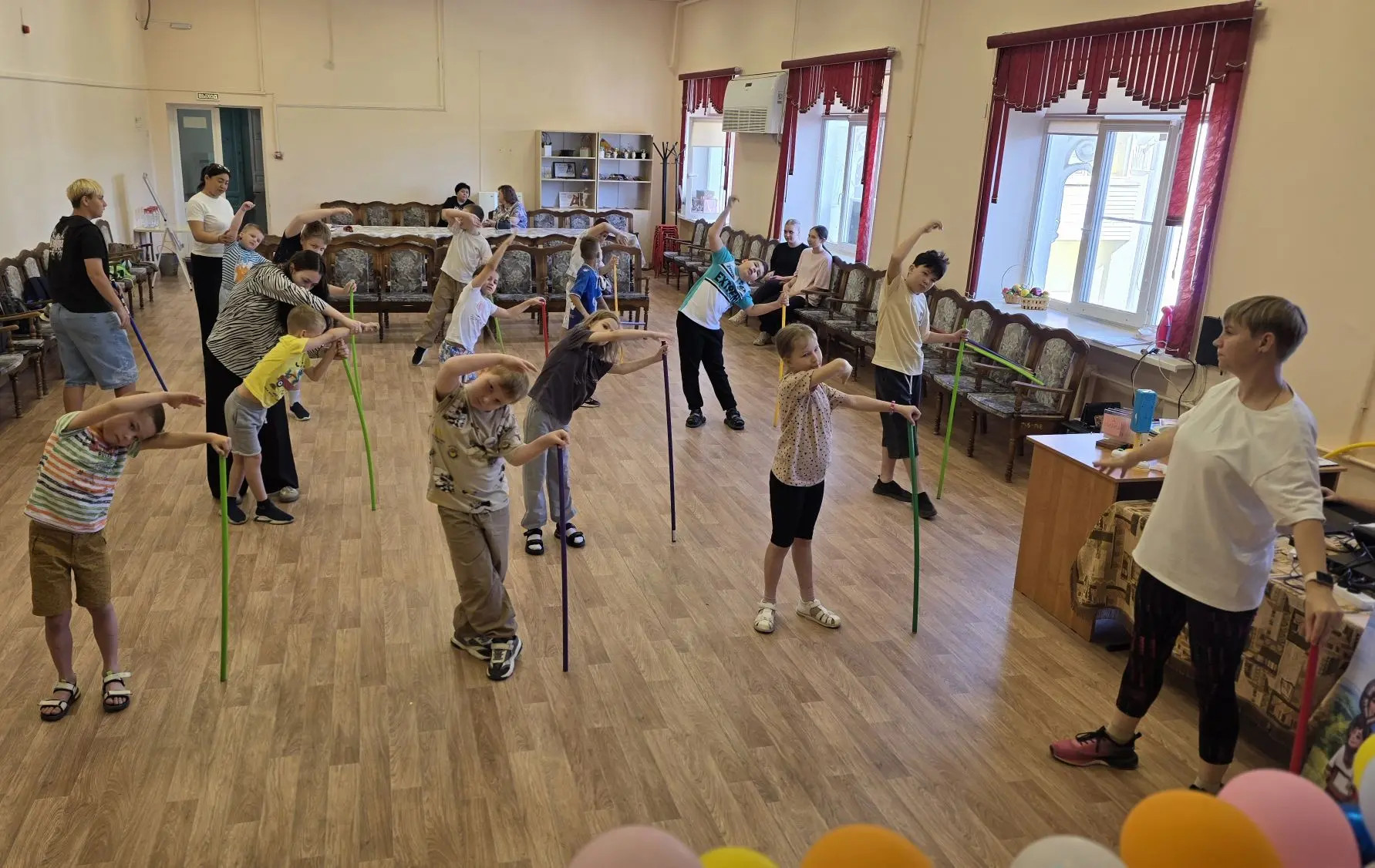 ☀️ Продолжается наше маленькое летнее путешествие! ☀️

Сегодня утро в лагере началось с улыбок: сдел