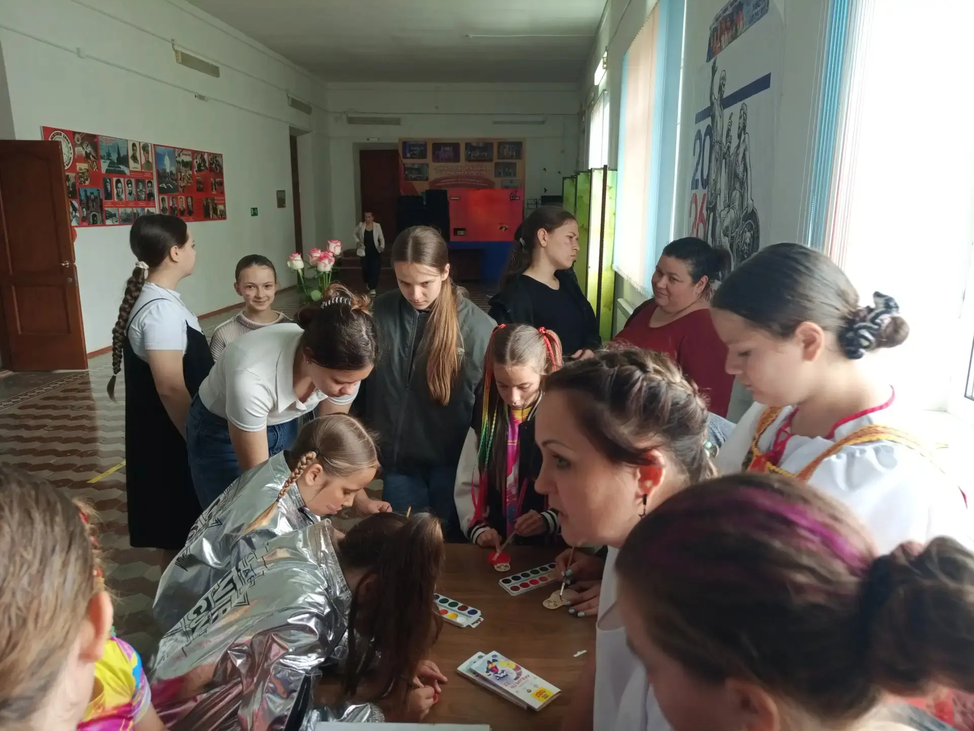 В рамках программы «Как не любить мне эту землю!», после ярких выступлений артистов для всех желающи