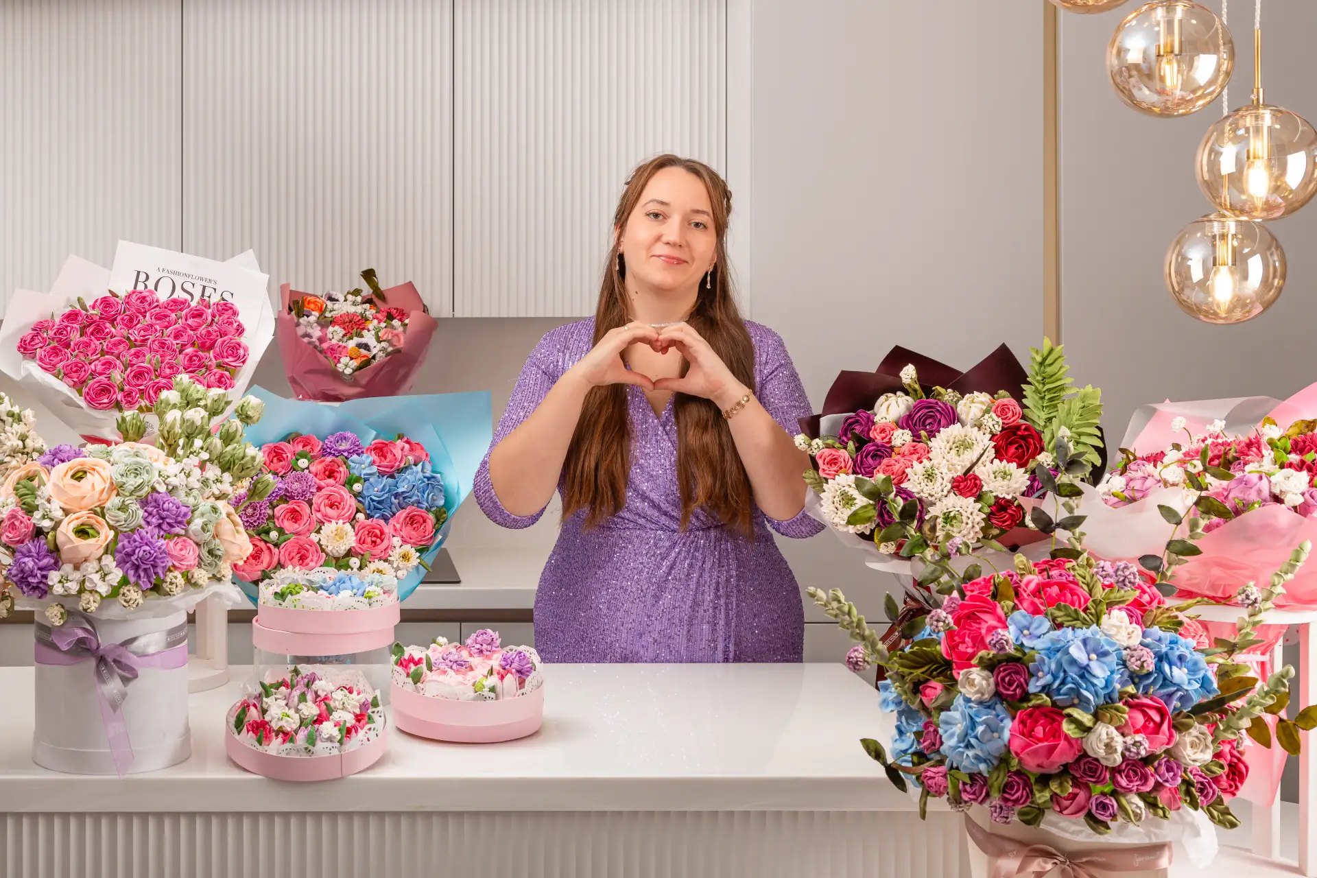 Дорогие мастерицы, а у меня сегодня день рождения 🎂

Весь день принимаю поздравления — и по своей т
