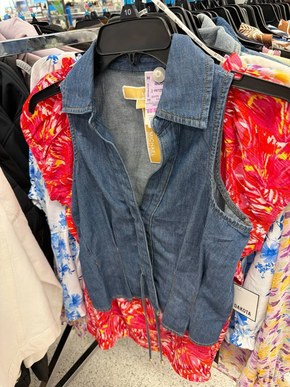 XS