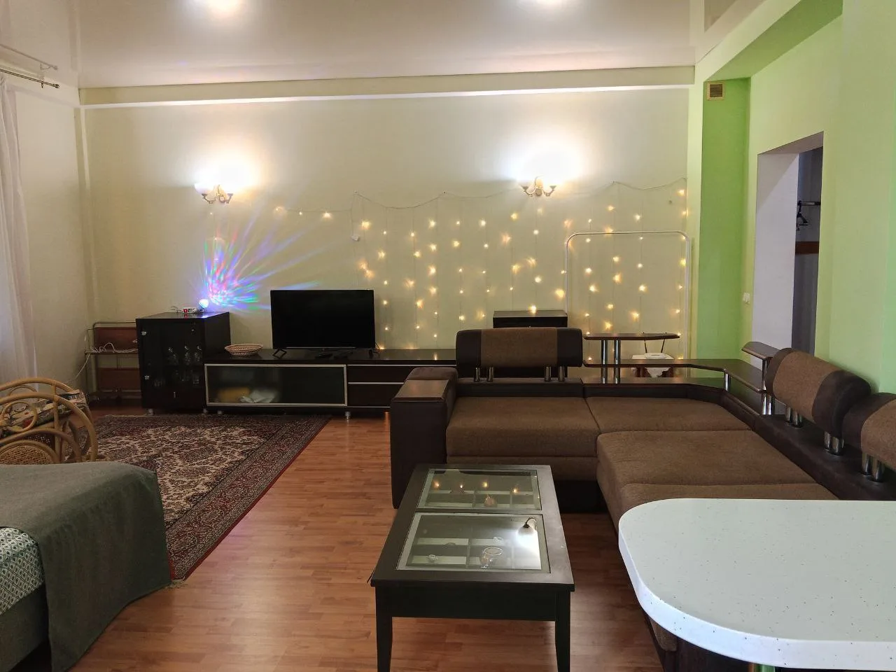 📍#ЯЛТА 🏡Боткинская13,  В новом доме на третьем этаже для семейного отдыха сдаётся квартира- студия 7