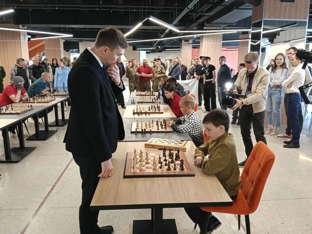 ♟️В Омске прошёл шахматный турнир для ветеранов СВО «Ход Победы»