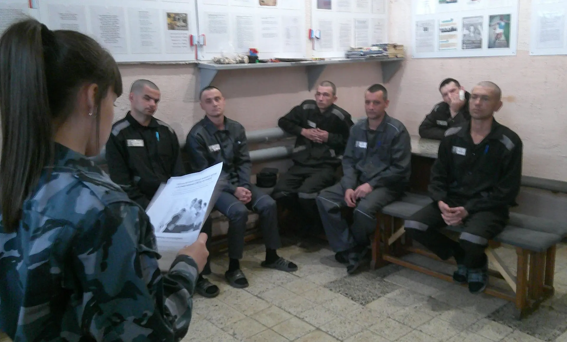 Патриотизм, знания и поддержка героев: как в СИЗО-3 отметили День России

В СИЗО-3 (г. Нижний Тагил)