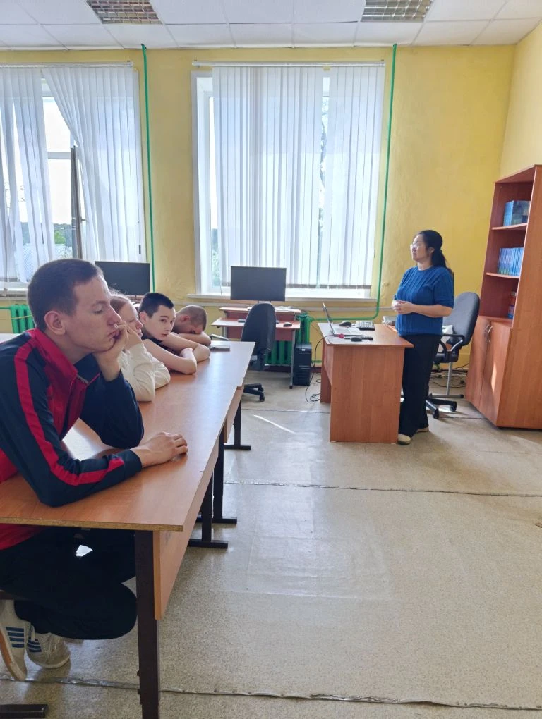 Году народного единства посвящается 

Познавательная игра "Дружба народов" прошла для студентов Серо